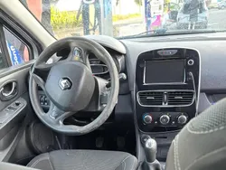 Blanc Utilisé 2014 Renault Clio III Business Berline | 3 200 € (Bon prix)