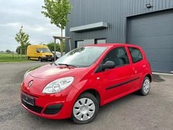 Rouge Utilisé 2009 Renault Twingo Authentique Citadine | 2 990 € (Bon prix)