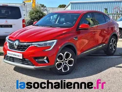 Rouge Utilisé 2023 Renault Arkana Techno SUV | 20 490 € (Prix juste)