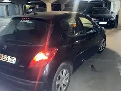Utilisé 2006 Peugeot 207 Sport Berline | 2 000 € (Prix juste)
