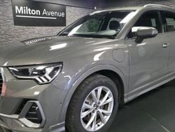 Gris Utilisé 2021 Audi Q3 S-Line SUV | 29 990 € (Bon prix)