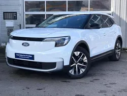 Blanc Utilisé 2025 Ford Explorer Extended Range SUV | 42 190 €