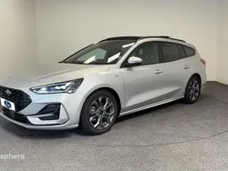 Gris Utilisé 2023 Ford Focus ST-Line X Break | 26 499 € (Prix juste)