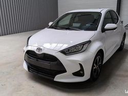 Blanc Nouvelle 2025 Toyota Yaris Hybrid Design Citadine | 23 490 €