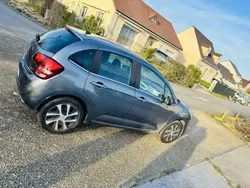 Gris Utilisé 2011 Citroën C3 Comfort Citadine | 6 900 € (Prix assez cher)