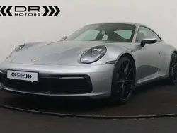 Gris Utilisé 2019 Porsche 911 Carrera 4 Coupé | 109 995 €