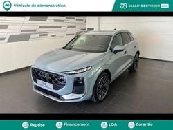 Gris flèche nacré Utilisé 2025 Audi Q3 Design SUV | 69 900 €
