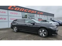 Noir Utilisé 2024 VW Passat Life Break | 38 990 €