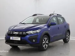 Bleu Utilisé 2024 Dacia Sandero Expression Citadine | 16 299 € (Prix juste)