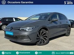 Gris Utilisé 2024 VW Golf VIII Style | 29 990 € (Prix assez cher)