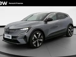 Gris Utilisé 2023 Renault Mégane Techno Berline | 27 690 € (Prix juste)