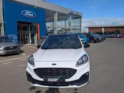 Blanc Utilisé 2023 Ford Kuga ST-Line X SUV | 39 880 €