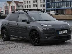 Noir Utilisé 2015 Citroën C4 Cactus PureTech Citadine | 8 000 € (Bon prix)