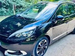Noir Utilisé 2015 Renault Grand Scénic III Bose Edition Monospace | 5 490 €