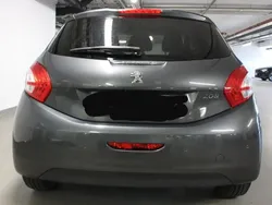 Utilisé 2015 Peugeot 208 Style Citadine | 6 000 € (Bon prix)