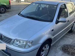 Utilisé 2001 VW Polo Citadine | 2 990 €