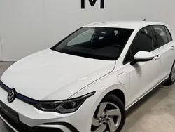 Utilisé 2021 VW Golf VIII GTE Berline | 25 900 € (Bon prix)