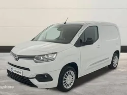 Utilisé 2023 Toyota Proace Business Edition Van | 17 999 € (Prix juste)