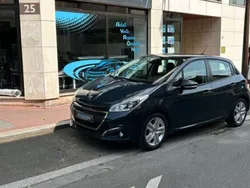 Bleu Utilisé 2019 Peugeot 208 Signature Sky Citadine | 6 990 € (Super prix)