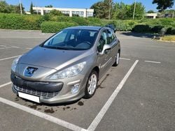 Utilisé 2009 Peugeot 308 Premium Berline | 3 500 € (Prix juste)