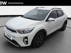 Blanc Utilisé 2022 Kia Stonic Active SUV | 16 490 € (Prix juste)