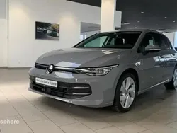 Gris Utilisé 2025 VW Golf VIII Life Berline | 39 999 €