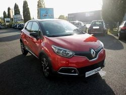 Rouge Utilisé 2016 Renault Captur Intens SUV | 10 990 € (Prix juste)