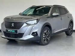 Gris Utilisé 2021 Peugeot e-2008 Allure SUV | 17 190 € (Prix juste)