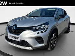 Gris Utilisé 2024 Renault Captur Evolution SUV | 17 990 € (Prix juste)