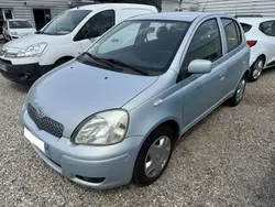 Bleu Utilisé 2005 Toyota Yaris Sol Citadine | 4 990 €
