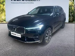 Noir Utilisé 2022 Volvo XC60 Plus SUV | 43 980 € (Prix juste)