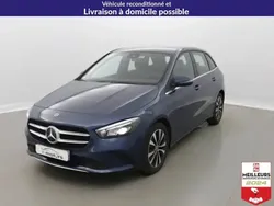Bleu Utilisé 2022 Mercedes B180 Style Monospace | 24 900 € (Prix juste)