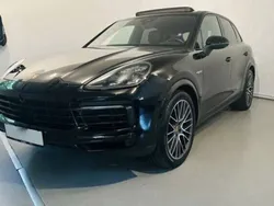Utilisé 2018 Porsche Cayenne SUV | 61 000 € (Prix juste)
