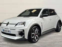 Blanc Nouvelle 2025 Renault R5 Techno Citadine | 32 999 €