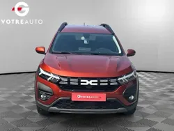 Brun Utilisé 2023 Dacia Jogger Expression Break | 13 990 €