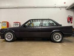 Bleu Utilisé 1986 BMW 325 Berline | 69 900 €