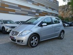 Gris Utilisé 2011 Mercedes A180 Avantgarde Monospace | 6 990 € (Prix juste)