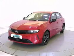 Rouge Occasion 2024 Opel Astra Berline | 23 790 € (Prix juste)