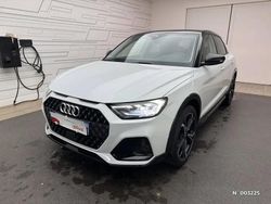 Blanc glacier métallisé Utilisé 2023 Audi A1 Design Citadine | 30 990 € (Prix assez cher)