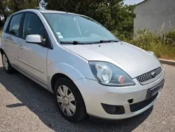 Gris Utilisé 2008 Ford Fiesta Citadine | 2 690 € (Prix juste)