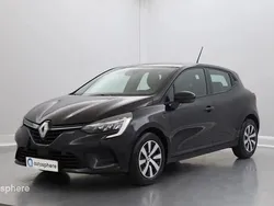 Noir Utilisé 2023 Renault Clio V Equilibre Berline | 15 799 € (Prix juste)