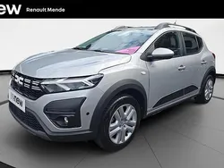 Gris Utilisé 2024 Dacia Sandero Expression Citadine | 15 650 € (Prix juste)