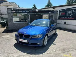 Bleu Utilisé 2010 BMW 320 Lifestyle Break | 9 900 €