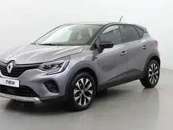 Gris Utilisé 2024 Renault Captur Evolution SUV | 17 800 € (Bon prix)