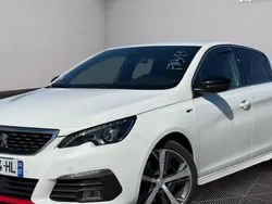 Blanc Utilisé 2018 Peugeot 308 GT Berline | 15 999 € (Prix juste)