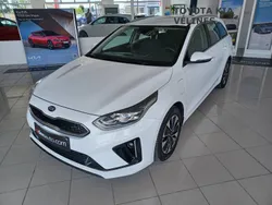 Blanc Utilisé 2021 Kia Ceed Sportswagon Active Break | 25 900 €