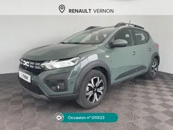 Gris Utilisé 2024 Dacia Sandero Expression Citadine | 17 990 € (Prix assez cher)