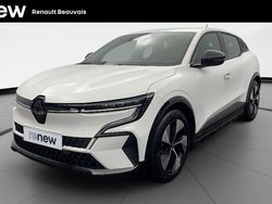 Blanc Utilisé 2023 Renault Mégane Equilibre Berline | 23 990 € (Bon prix)