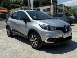 Gris Utilisé 2019 Renault Captur Business SUV | 10 990 € (Prix juste)