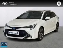 Blanc Utilisé 2021 Toyota Corolla Design | 22 490 € (Prix juste)